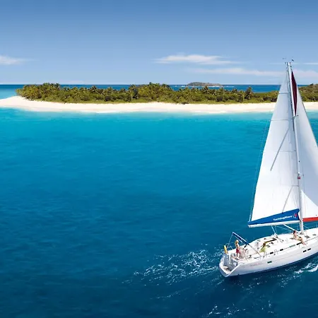 Rent A On A Sailing Yacht! Båthotell Pula